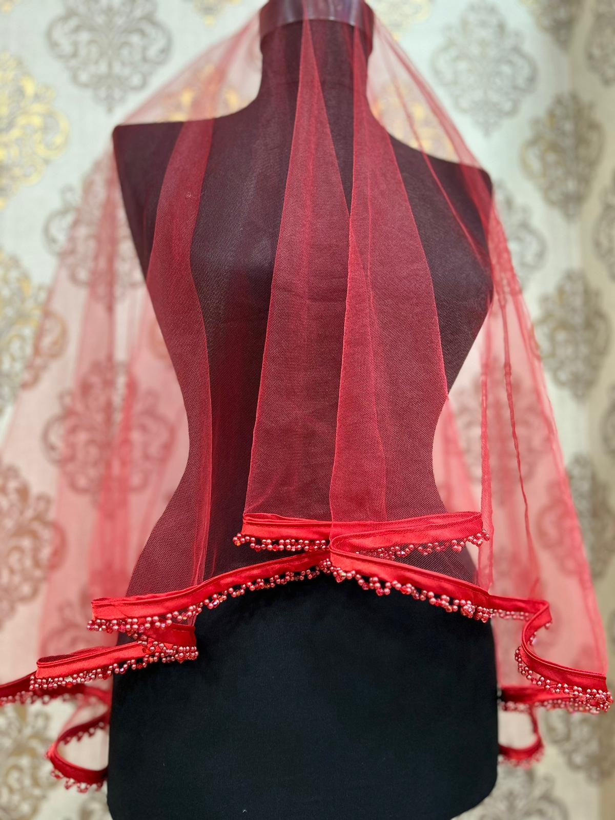 Kırmızı Biyeli Taşlı Duvak Seti