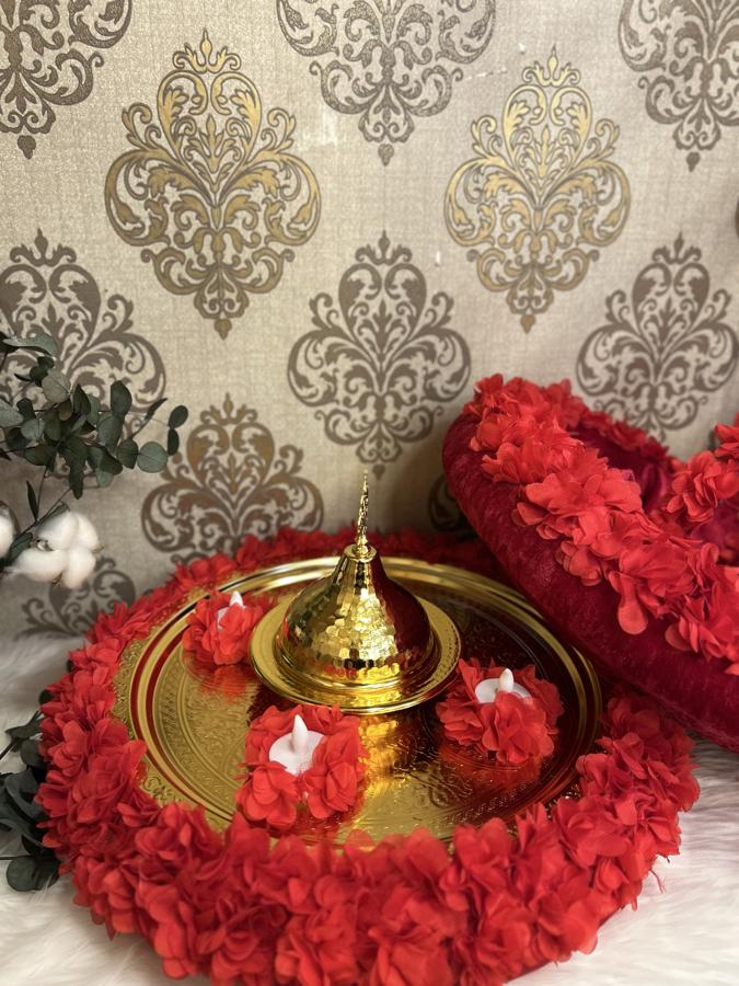 Lazer Çiçekli Kına Tepsisi Sepeti