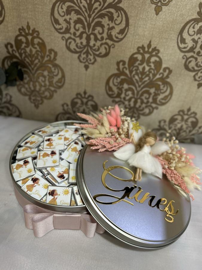 Metal Kutuda Çikolata