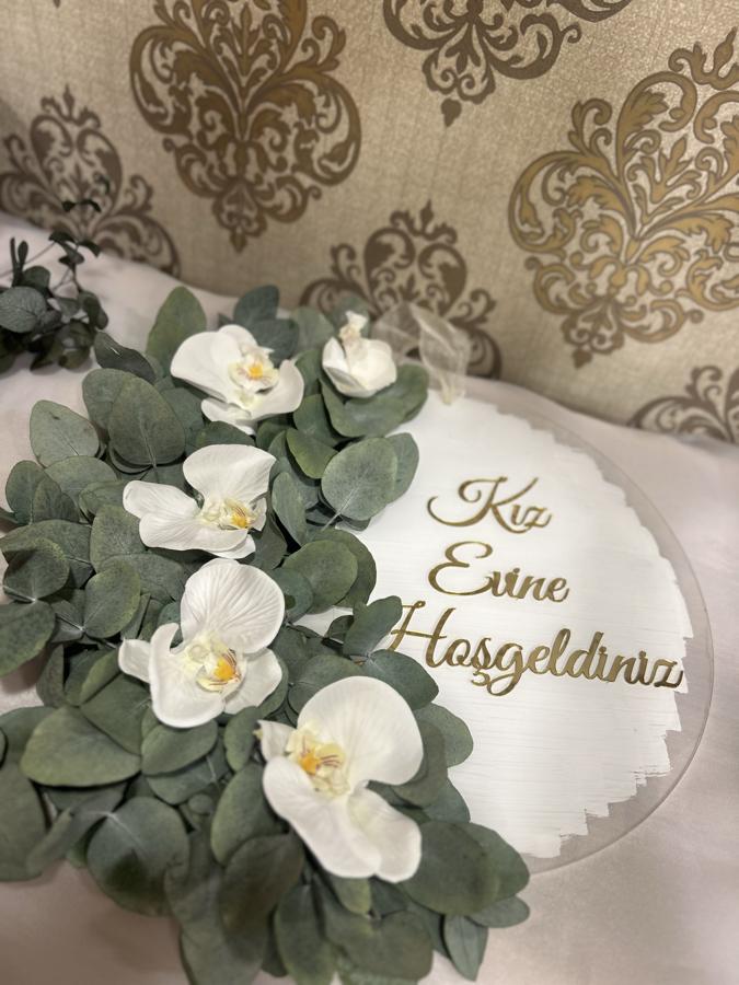 Kız Evi Kapı Süsü