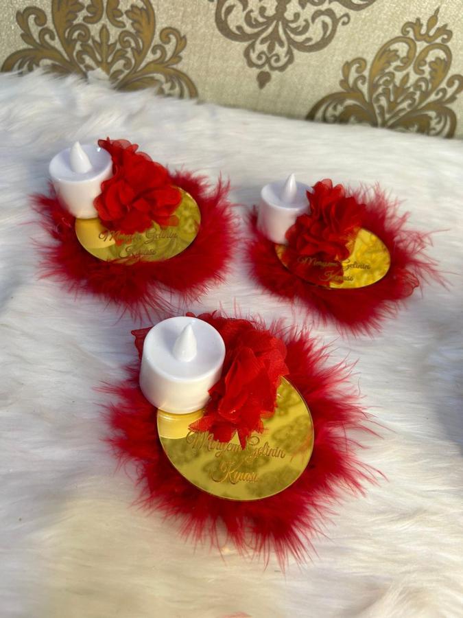 Tüylü Ledli Pleksili Mum