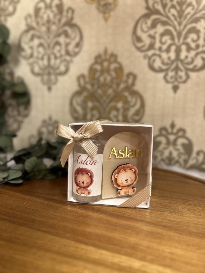 Kutuda Magnet ve Kolonya Şişesi