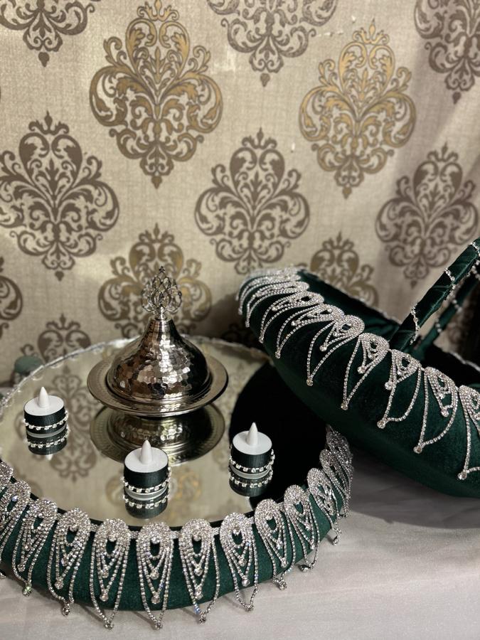 Yeşil Taşlı Sepet ve Tepsi