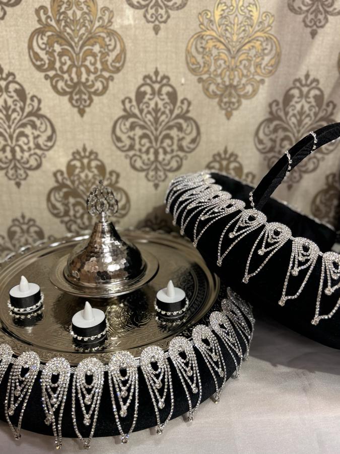 Siyah Taşlı Sepet ve Tepsi