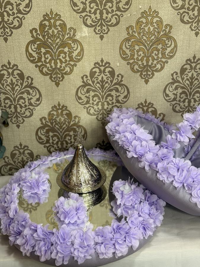 Lila Lazerli Sepet ve Tepsi