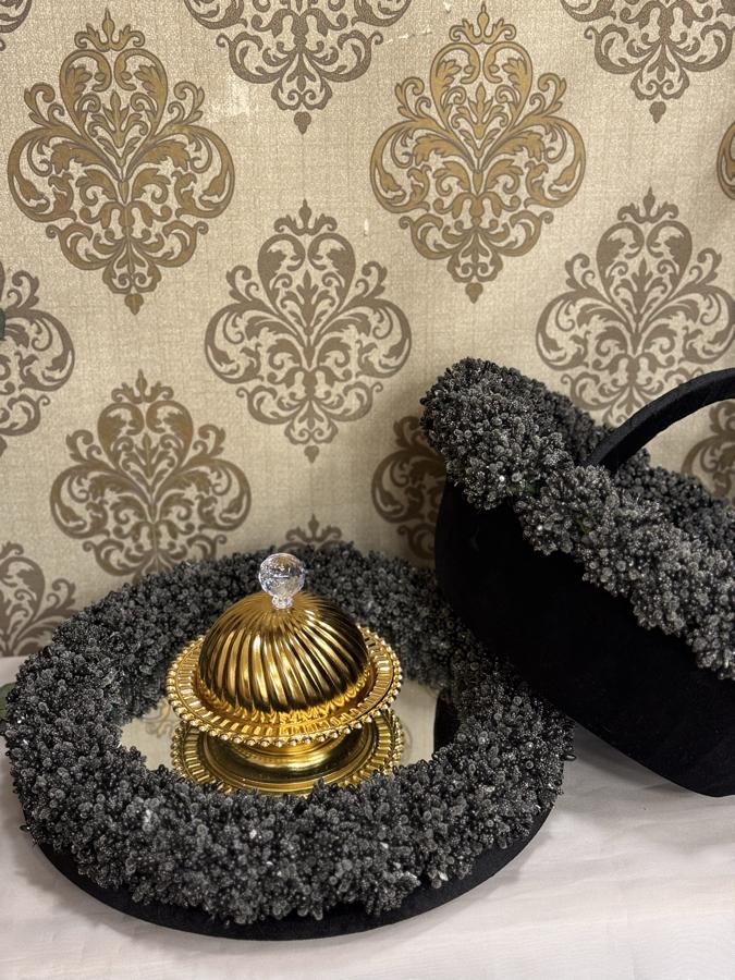 Siyah Tomurcuk Sepet ve Tepsi