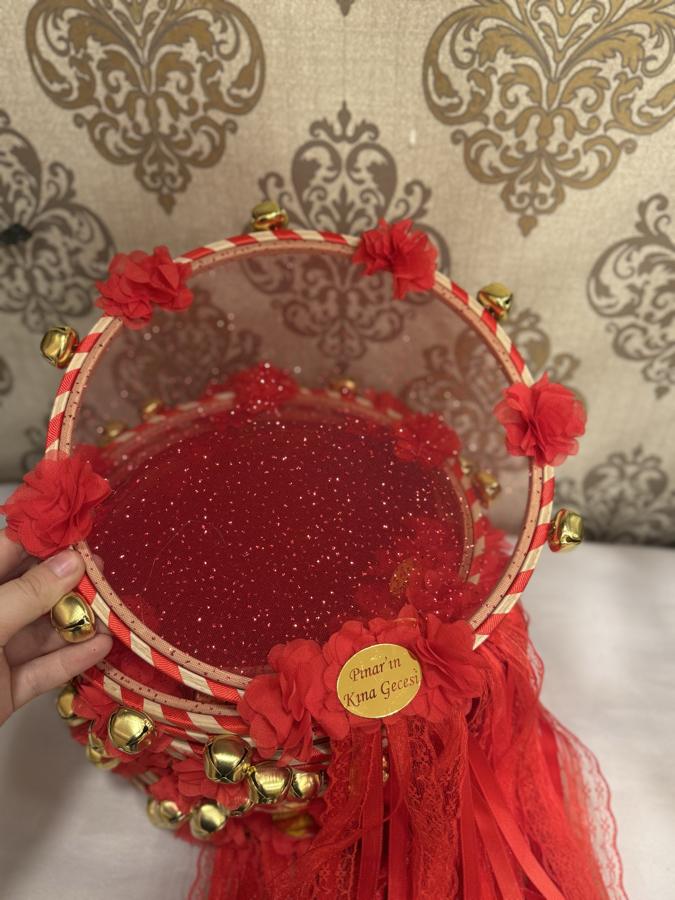 İsim Plakalı Nedime Tefi