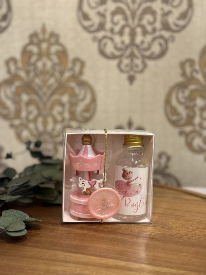 Kutuda Atlı Karınca ve Kolonya