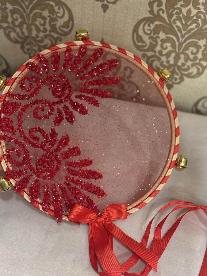 İşlemeli Nedime Tefi