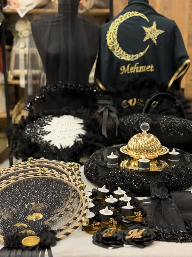 Burcu Gelin Kına Set