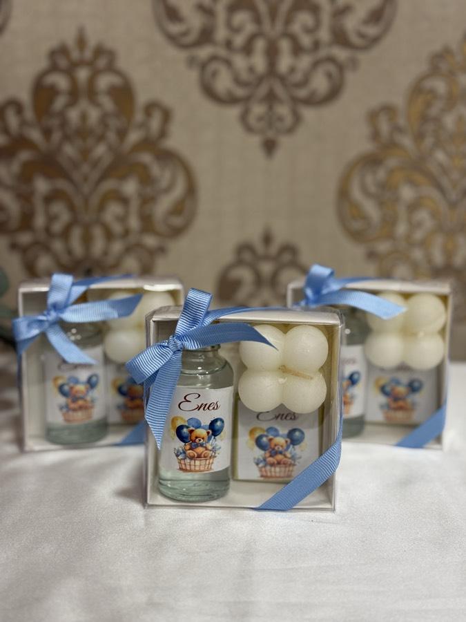 Kutuda Kolonya , Mum ve Çikolata