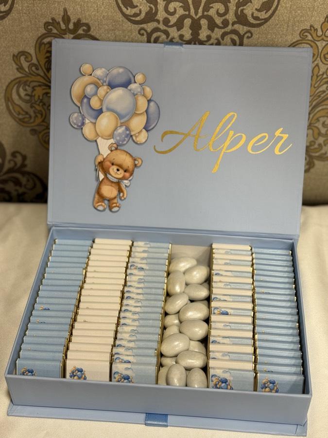 Kitap Kutuda Çikolata